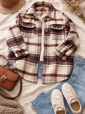 Universal Threads Shacket